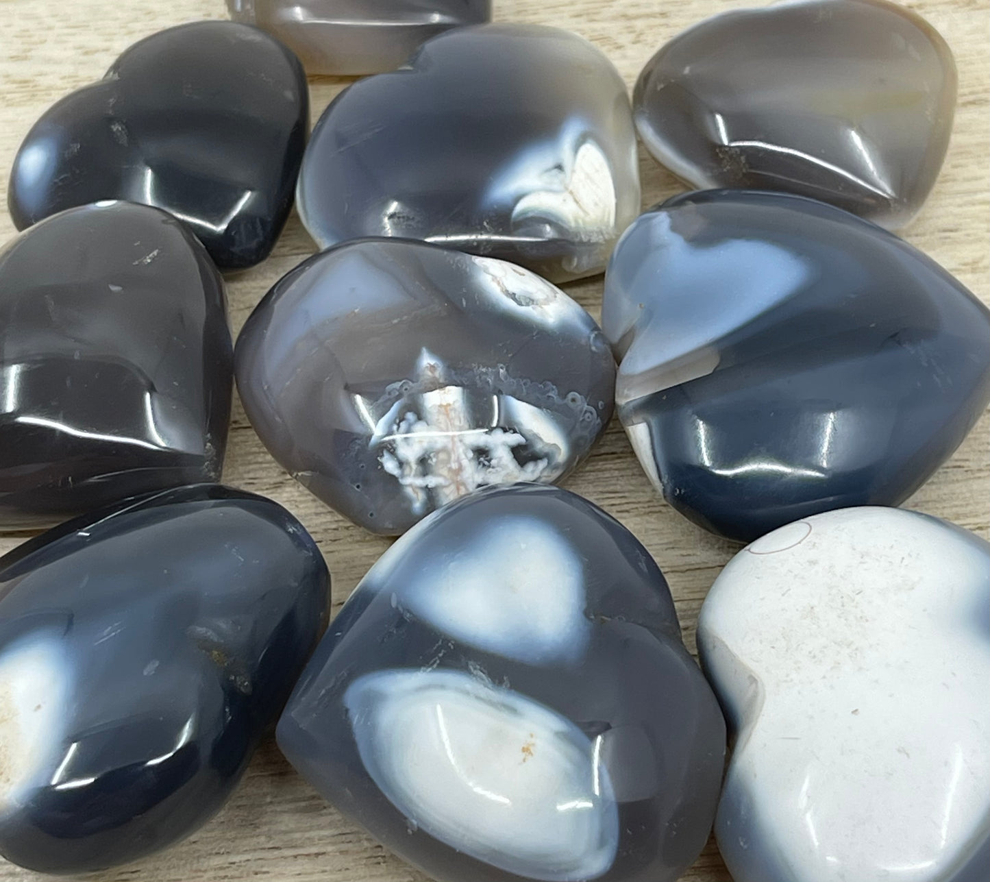 Orca Agate Puffy Heart Carving