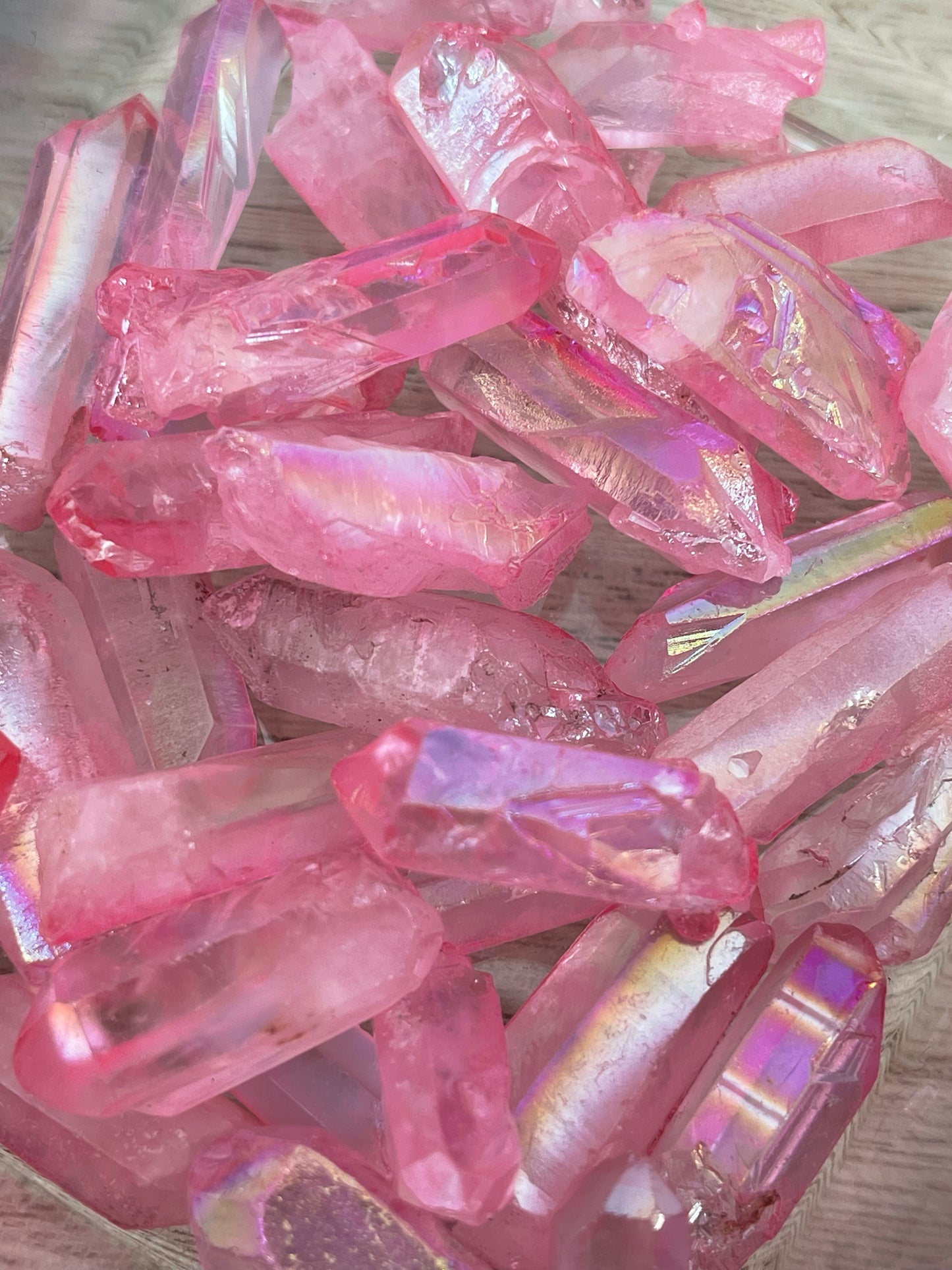 Aura Clear Quartz Mini Raw Points