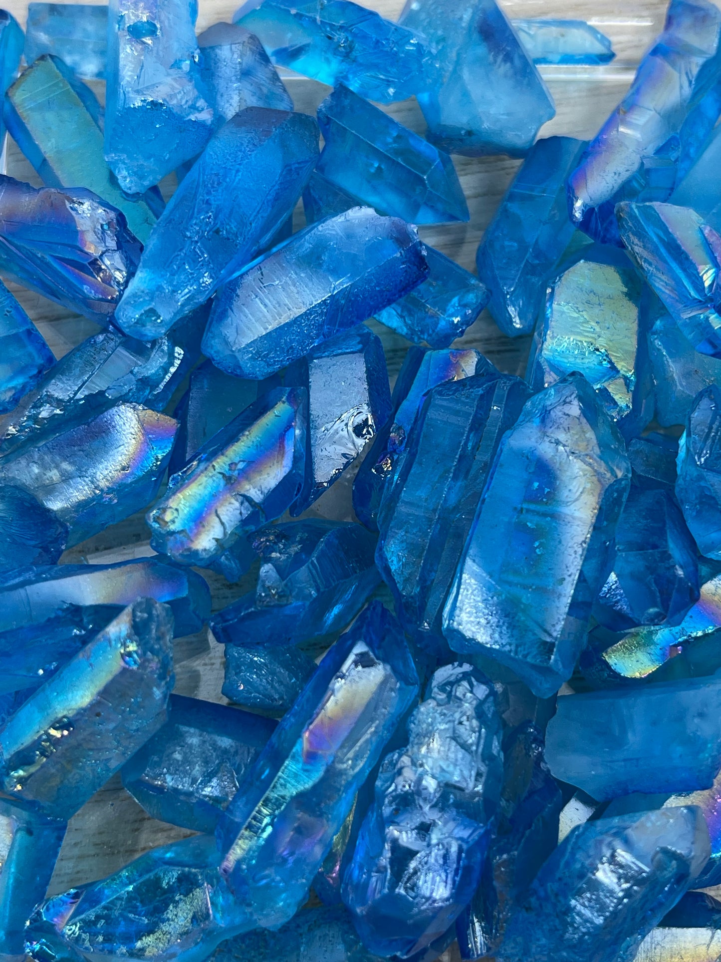 Aura Clear Quartz Mini Raw Points